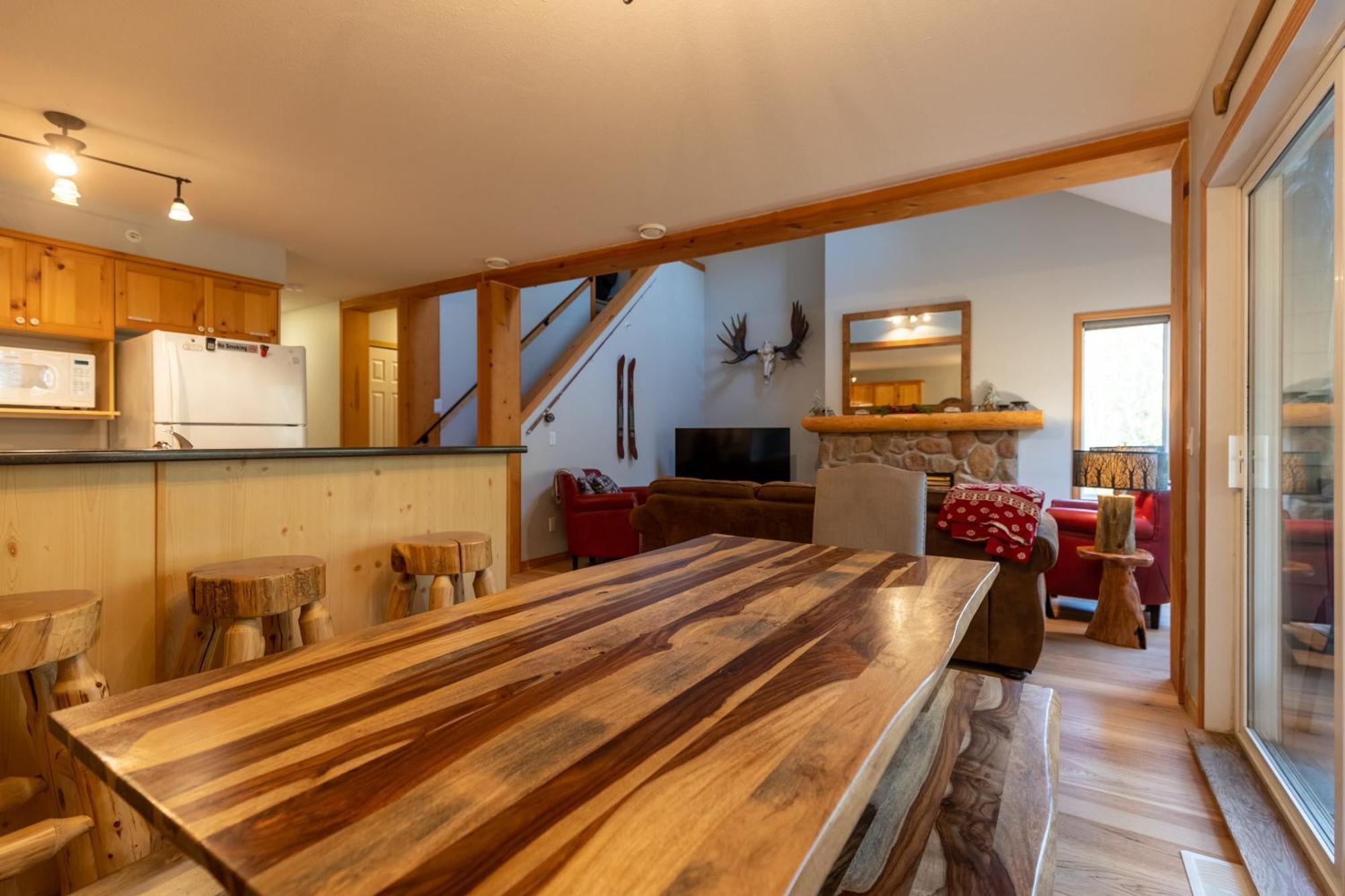 Stone Creek Chalets By Fernie Central Reservations Екстериор снимка