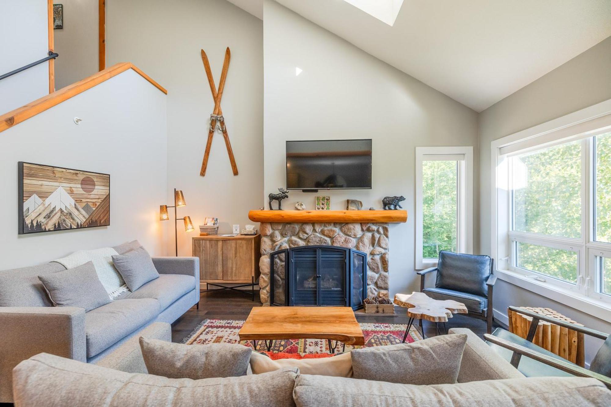 Stone Creek Chalets By Fernie Central Reservations Екстериор снимка