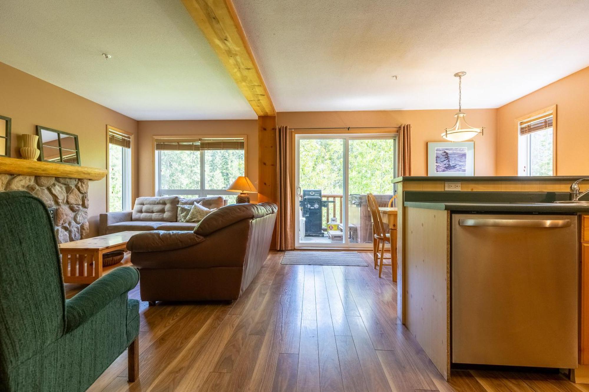 Stone Creek Chalets By Fernie Central Reservations Екстериор снимка