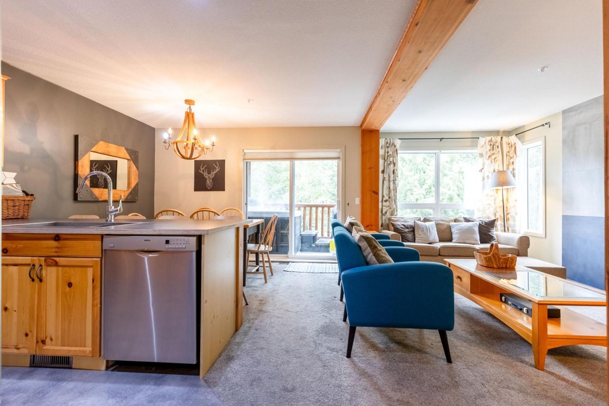 Stone Creek Chalets By Fernie Central Reservations Екстериор снимка